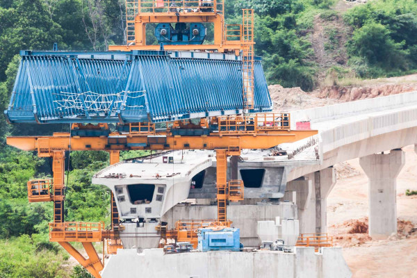 Estudios de Terrenos · Ingenieros Geotécnicos y Geofísicos Fornells de la Selva